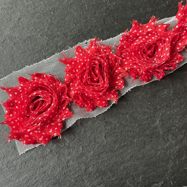 Wowzers Shabby Chic Stoffblume Blüte am Band - Rot Candy Dots - 3 Blumen