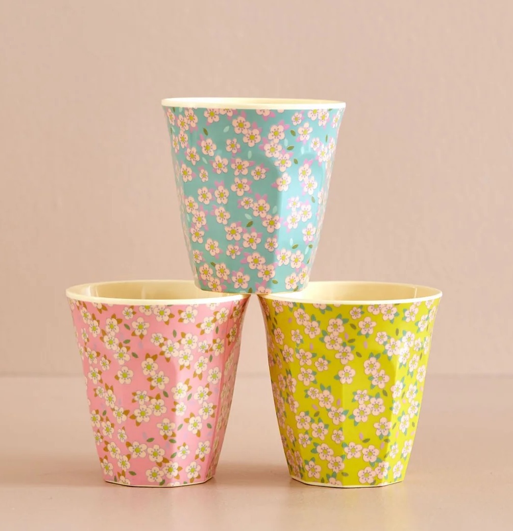 RICE Melamin Becher mit süßen Blümchen - Blau