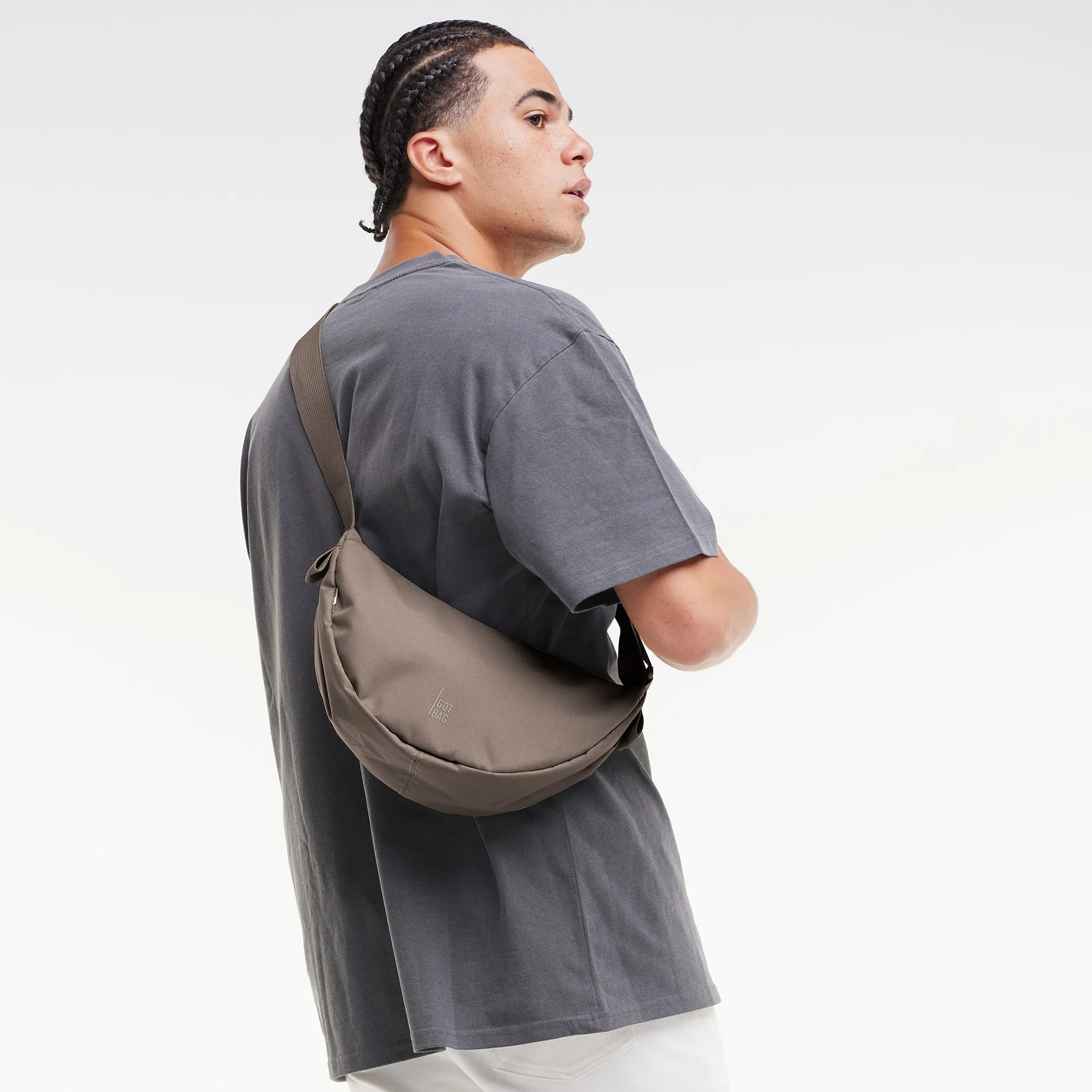 GOT BAG MOON BAG SMALL OYSTER - Small Crossbody in Taupe-Braun