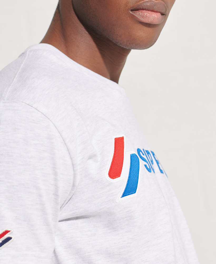 Superdry T-Shirt in Sportstyle in Grau - SALE