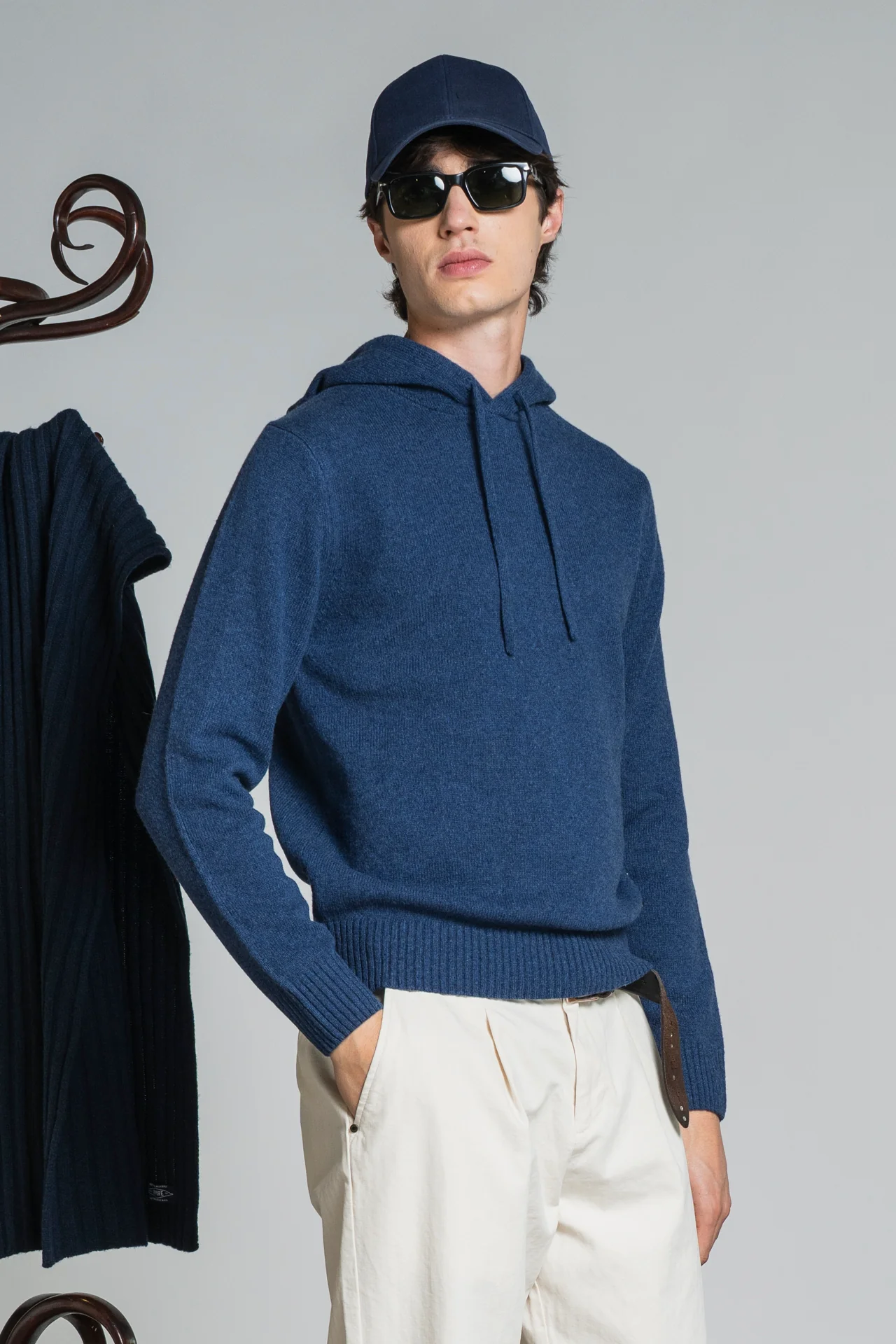 IMPURE Gerard Lammwolle Strick Hoodie Wolle Pullover in Denim Blau