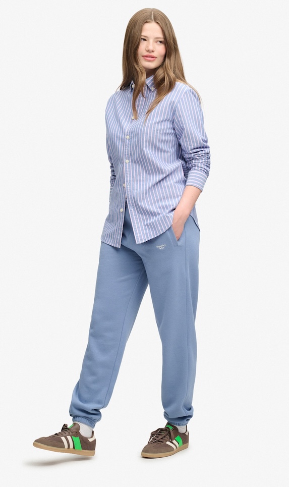 Superdry Damen Signature Jogginghose mit Bündchen und Stickerei - Tidal Blau Superdry Damen Signature Jogginghose mit Bündchen und Stickerei - Tidal Blau