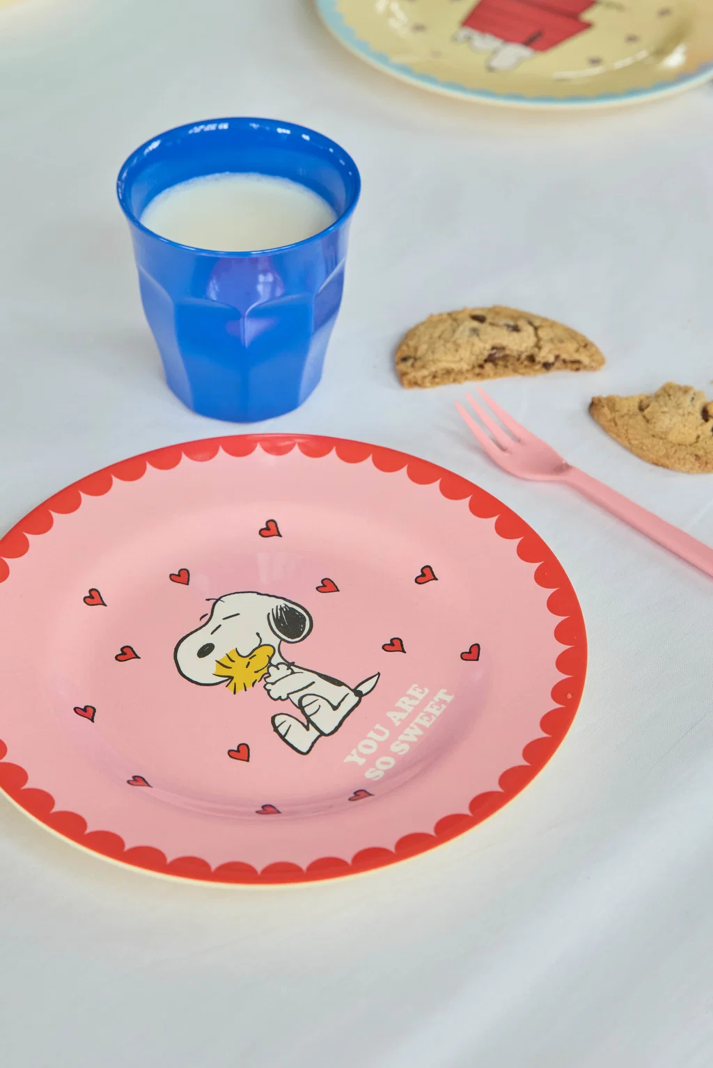 RICE Rund Beilagenteller - Pink - Snoopy mit Woodstock Print mit Herzen RICE Rund Beilagenteller - Pink - Snoopy mit Woodstock Print mit Herzen