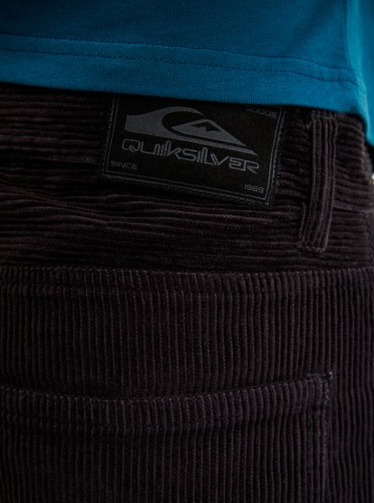 Quiksilver Regular Cord Hose in Schwarz