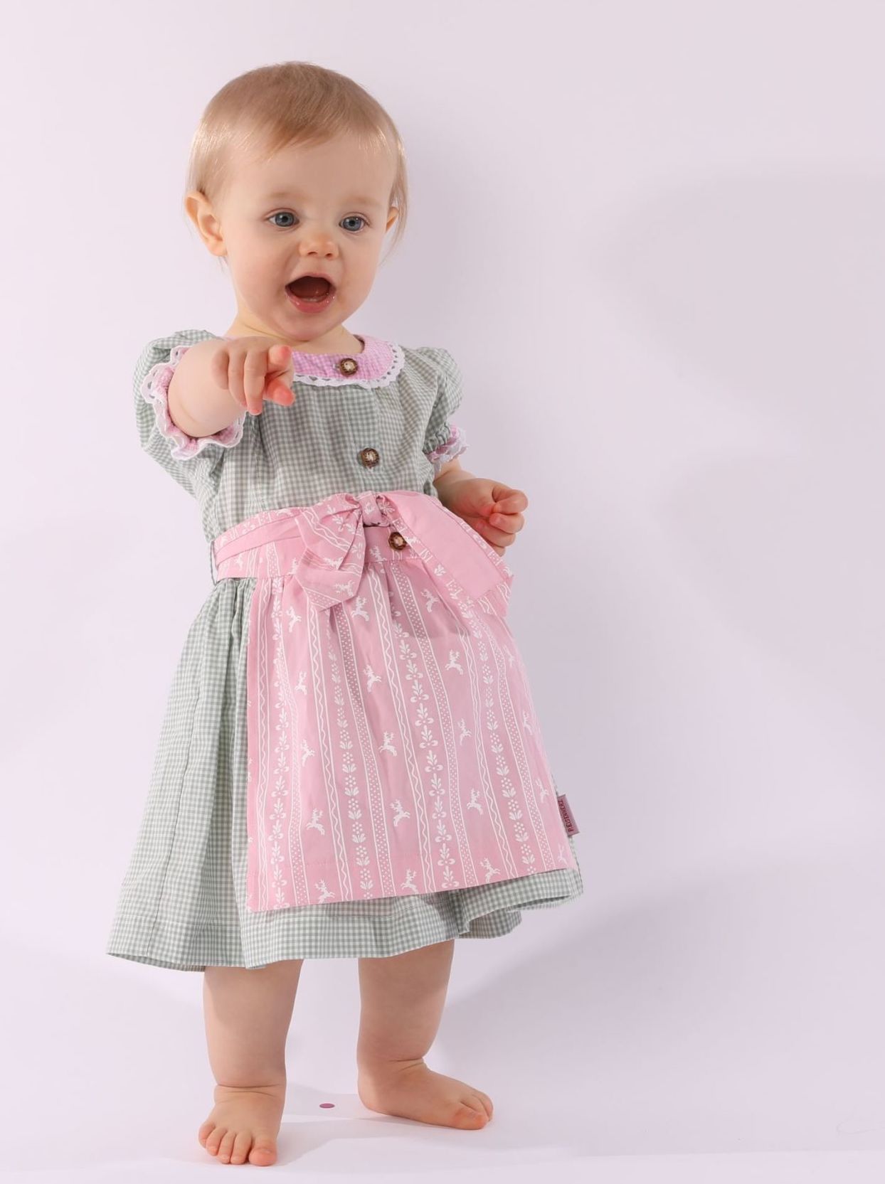 P.Eisenherz Dirndlkleid mit Schürze Vichy Karo Grün & Rosa P.Eisenherz Dirndlkleid mit Schürze Vichy Karo Grün & Rosa