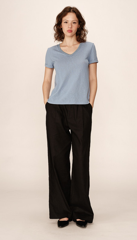 Grace & Mila Pepito V-Auschnitt Kurzarm T-Shirt Top in Puderblau