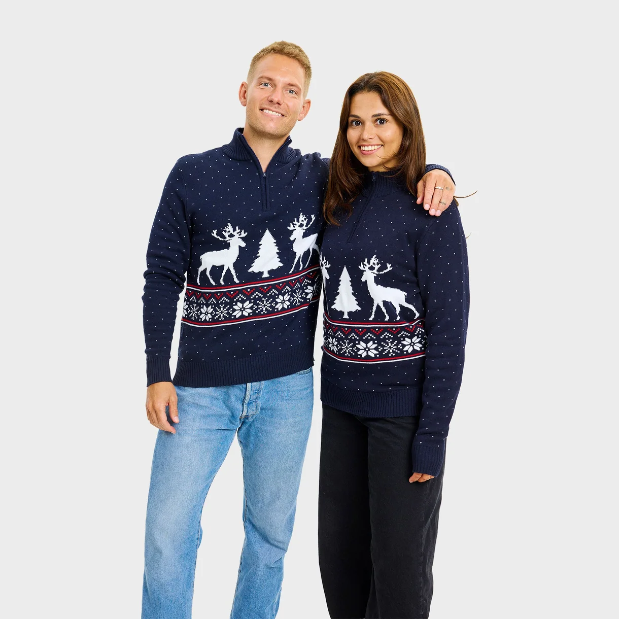 Weihnachtspullover Damen & Herren in Navy mit Rentier und Schneeflocken Half-Zip Henley – 100 % GOTS Bio-Baumwolle