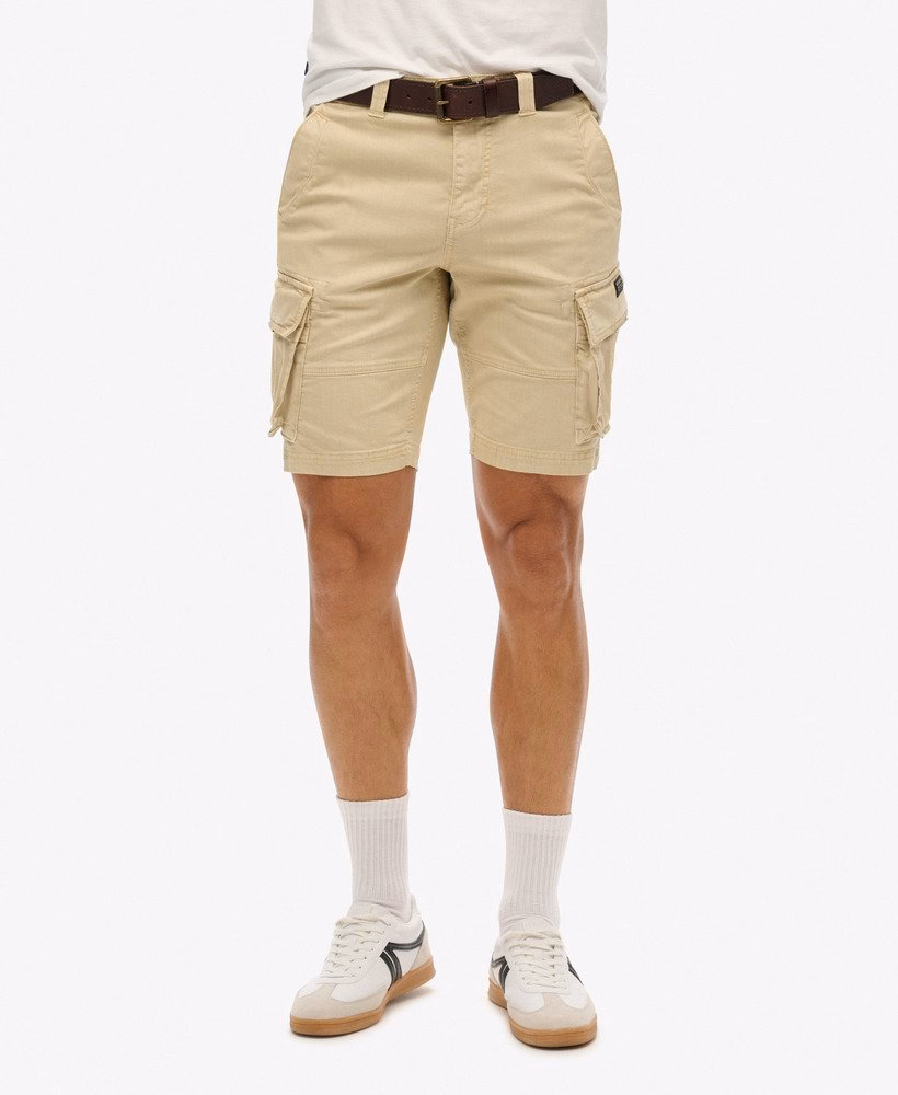 Superdry Herren Core Cargo Shorts in Sand Beige