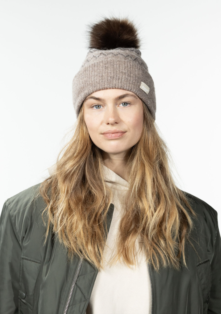 Barts Woodstar Beanie mit Alpaka, Faire Isle Muster & Bommel - Brown/Braun Barts Woodstar Beanie mit Alpaka, Faire Isle Muster & Bommel - Brown/Braun