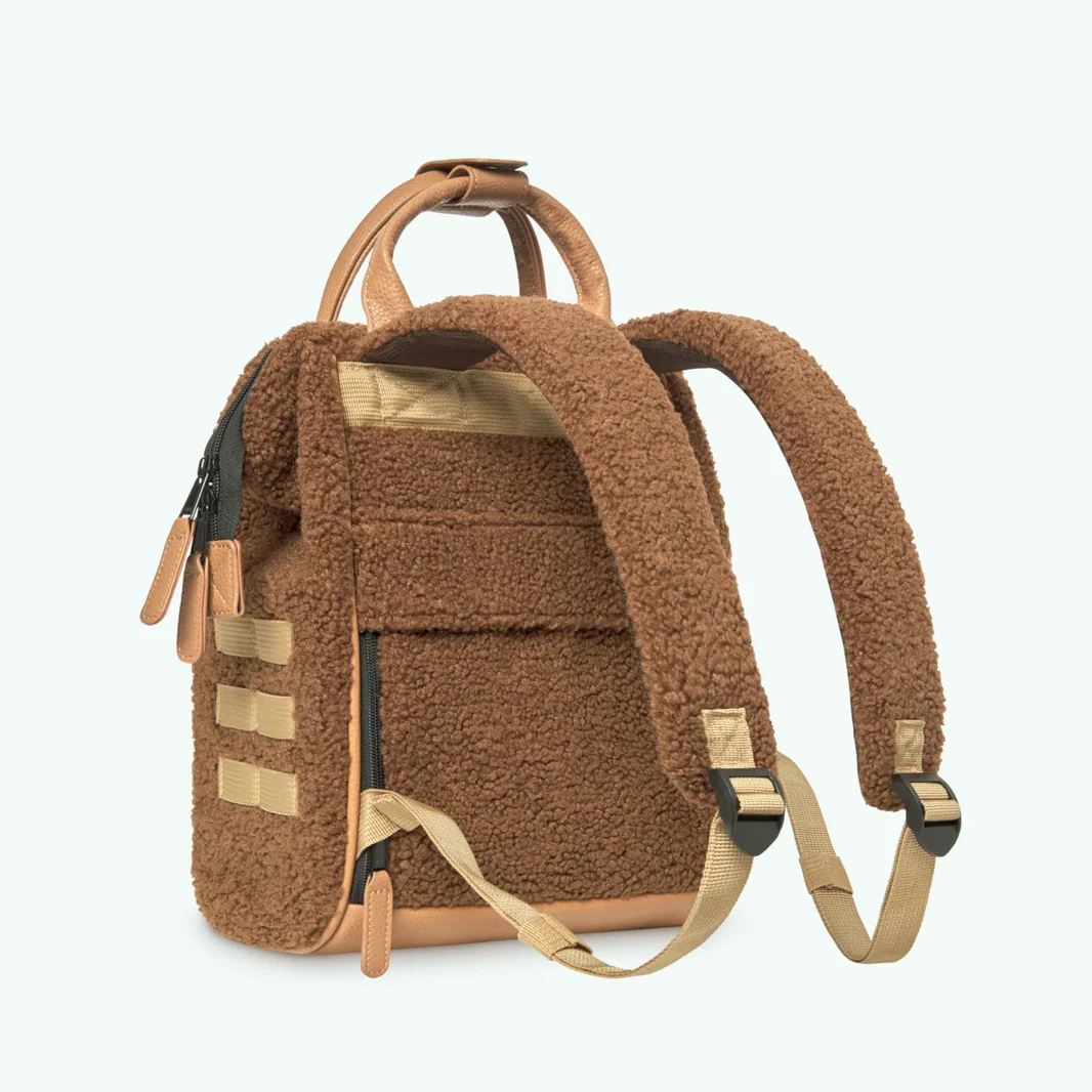 Cabaia Rucksack TUCSON Small mit Laptop-Fach - Teddy Braun Cabaia Rucksack TUCSON Small mit Laptop-Fach - Teddy Braun