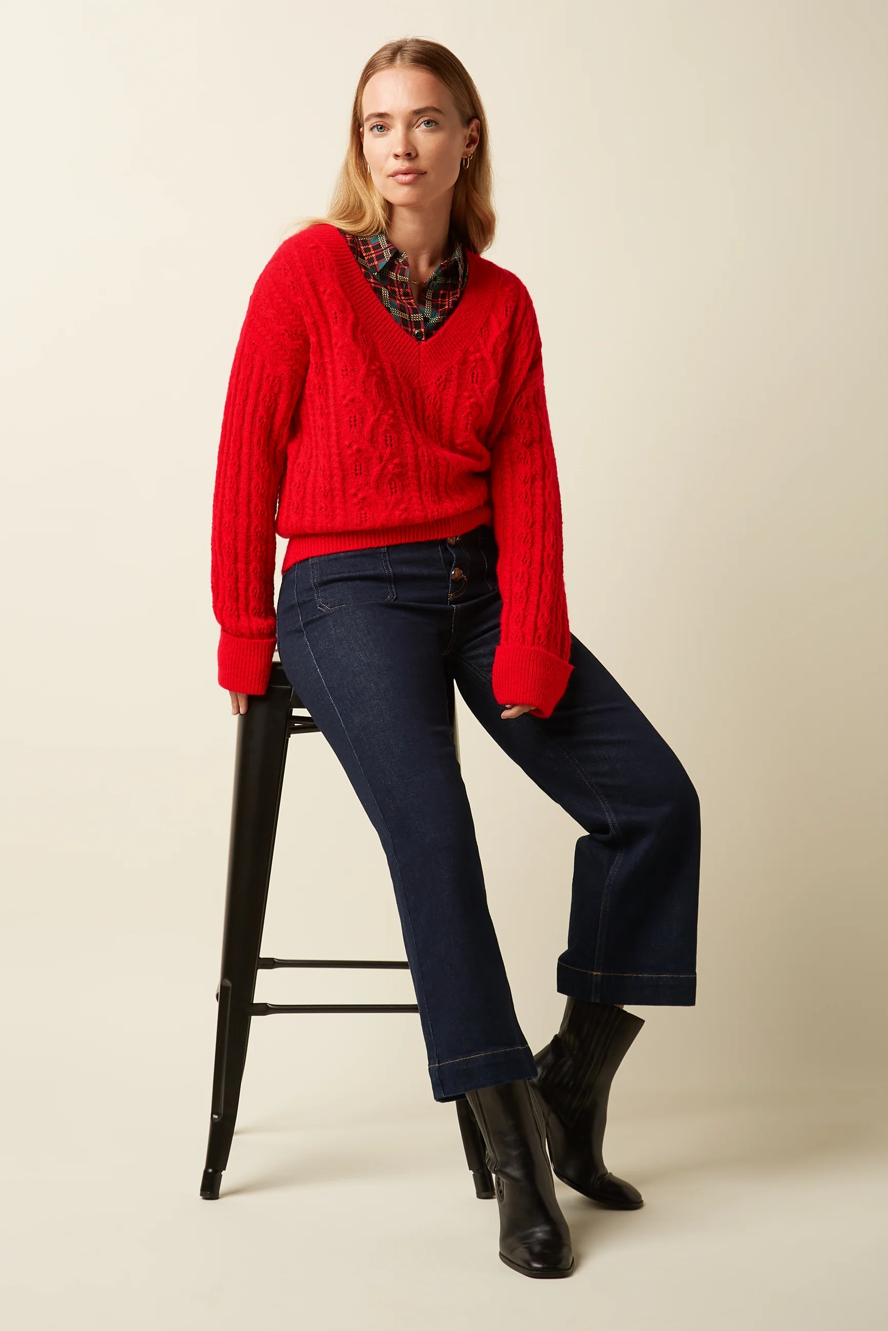 King Louie Leon Strickpullover mit V-Ausschnitt - Rot