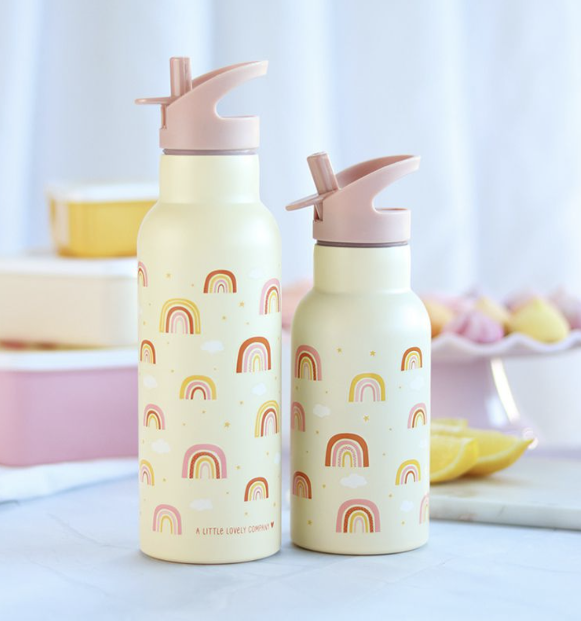 A Lovely Little Company Thermos Edelstahl Trinkflasche Groß mit Strohhalm - 500ml Regenbogen