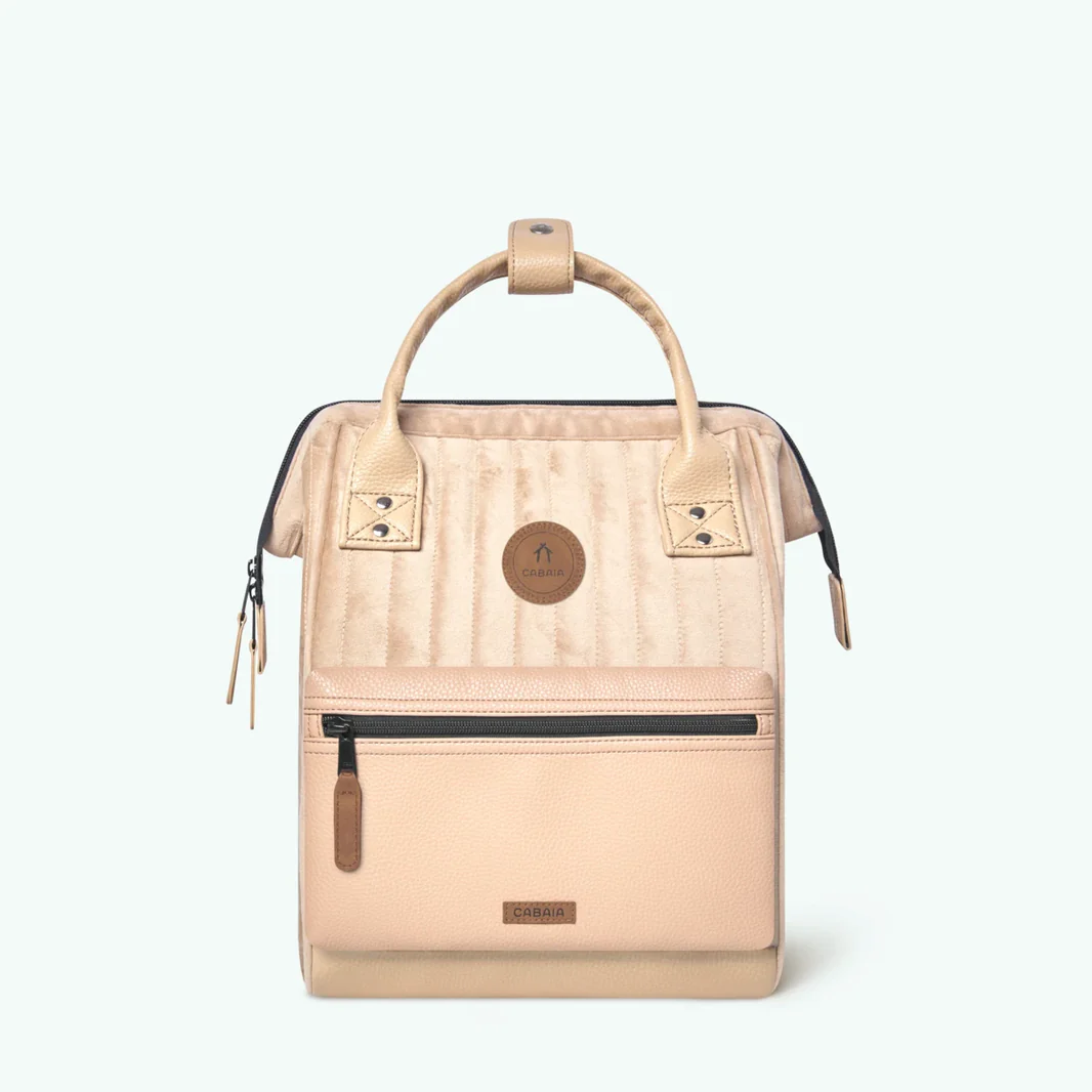Cabaia Rucksack GUADALAJARA Small mit Laptop-Fach - Creme Samt Cabaia Rucksack GUADALAJARA Small mit Laptop-Fach - Creme Samt