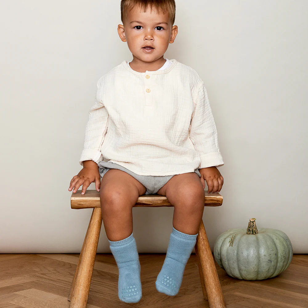 GoBabyGo Thermo Stopper-Socken in Dusty Blue - Blau