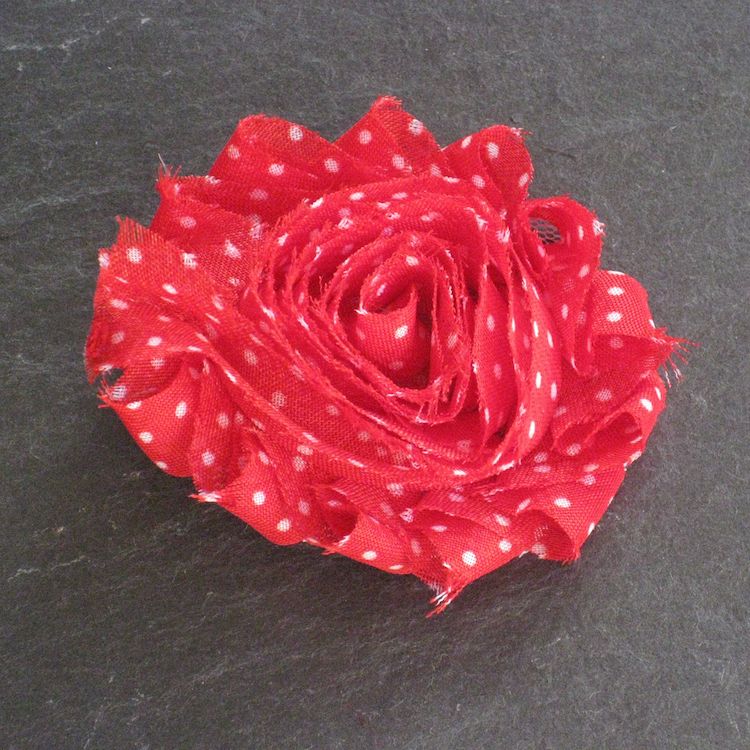 Wowzers Blütenclips - Shabby Chic für Haare & Kleidung - Rot Gepunktet