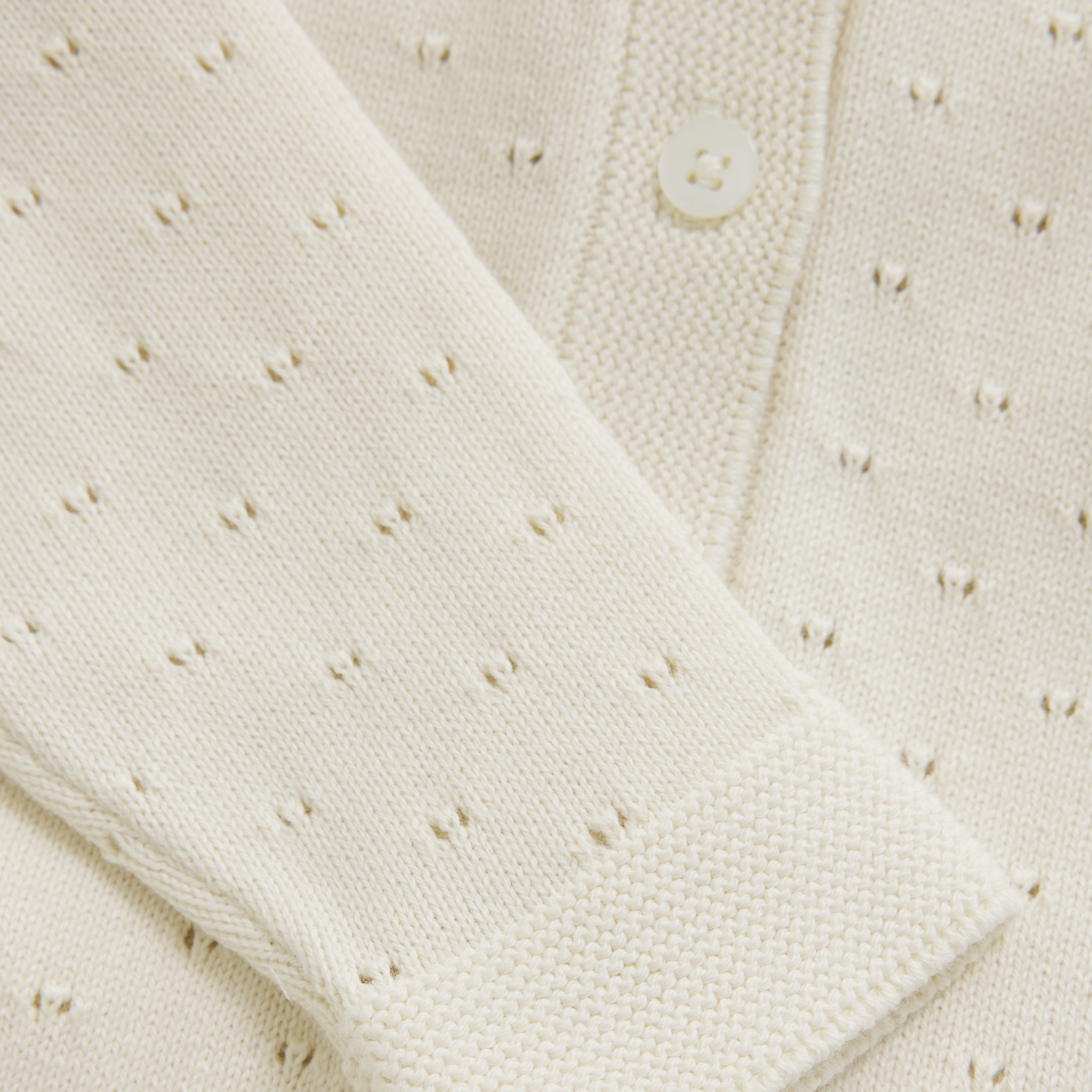 HUTTELiHUT Strickjacke in Antique White - Weiß HUTTELiHUT Strickjacke in Antique White - Weiß