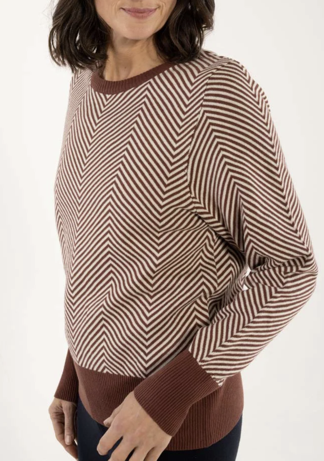 Danefae Damen Strickpullover Danefox in Braun & Creme Zick Zack Chevron Danefae Damen Strickpullover Danefox in Braun & Creme Zick Zack Chevron