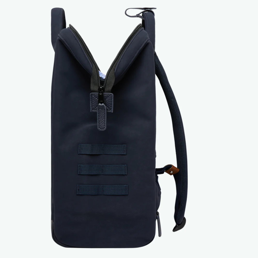 Cabaia Rucksack ZURICH Large mit Laptop-Fach in Marine Blau