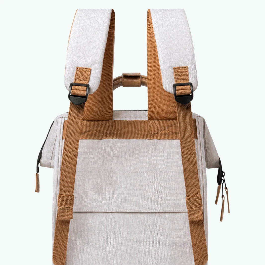 Cabaia Rucksack AREQUIPA Medium mit Laptop-Fach - Beige